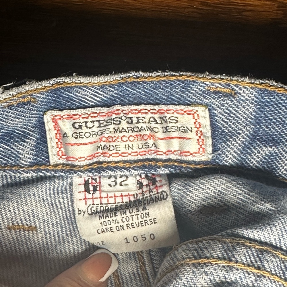 Guess Jeans - Picture 6 of 7